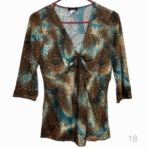 Ashley Jill medium lace shine blouse